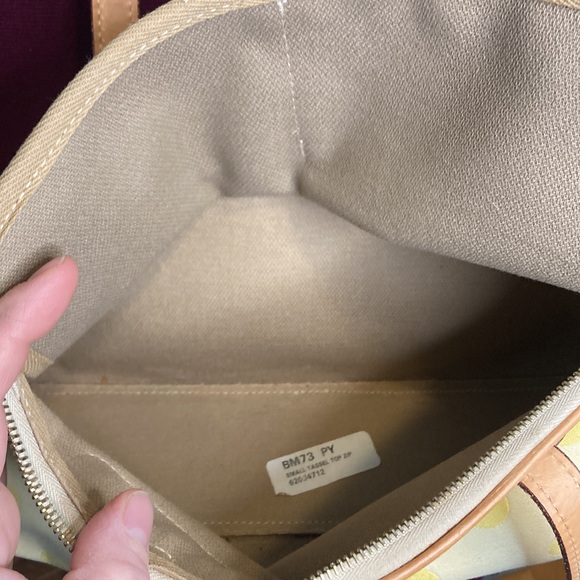 Dooney and Bourne yellow polka dot shoulder bag - Picture 9 of 9